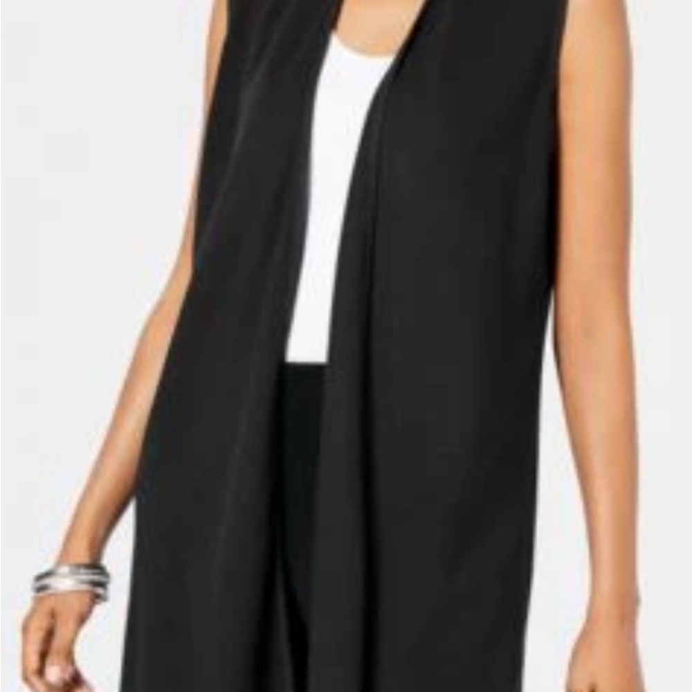 Sleeveless Black Vest